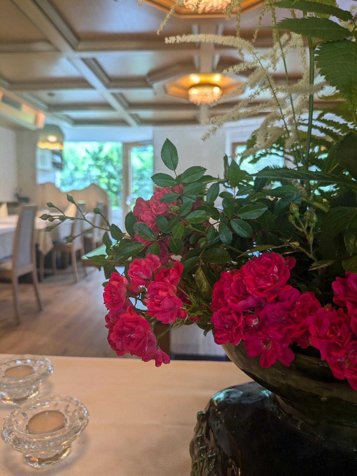 Hotel Alpenblick Sarentino 外观 照片